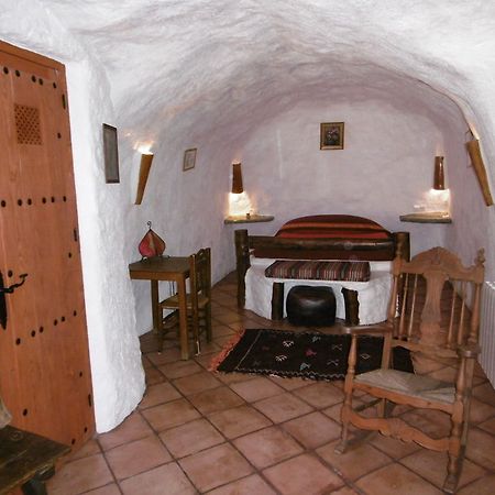Cuevas Andalucia Guest House Baza Exterior photo