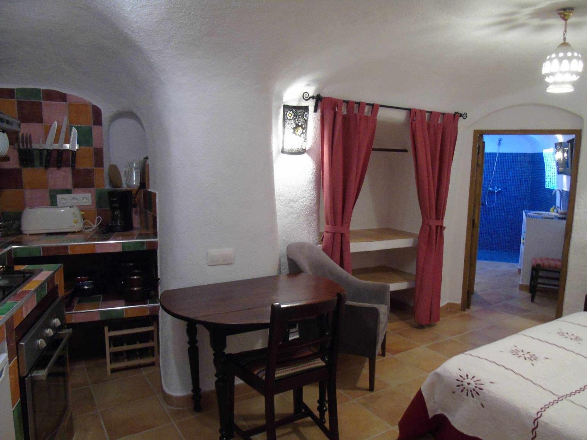 Cuevas Andalucia Guest House Baza Room photo